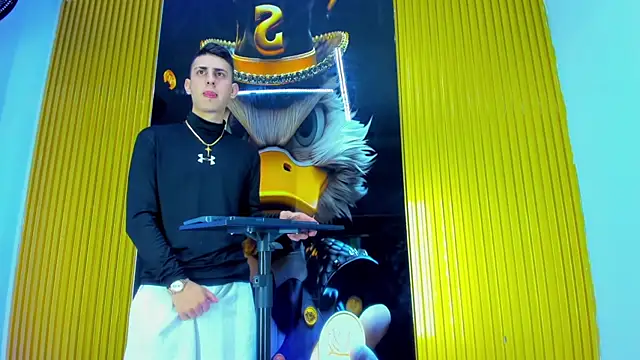 Dante Brown1  online show from December 2025 03:56:02 AM