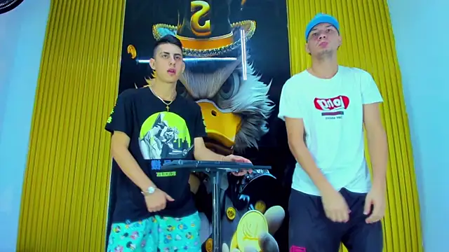 Dante Brown1  online show from December 2025 05:01:02 AM