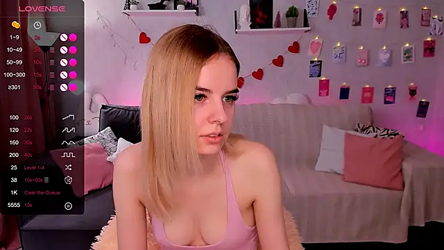 LillianShine online show from March 2026 02:18:01 AM