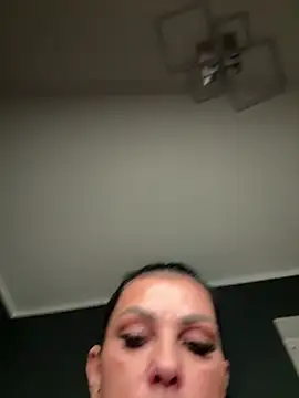 Snapshot of Nola_Luxx-offiziell chatting on January 2026 06:33:02 PM Nola Luxx-offiziell online show from January 2026 06:33:02 PM