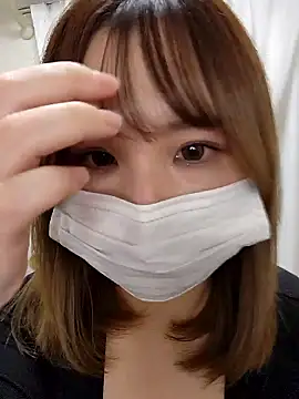 Snapshot of --MIYUKI chatting on December 2025 03:22:01 AM --MIYUKI online show from December 2025 03:22:01 AM