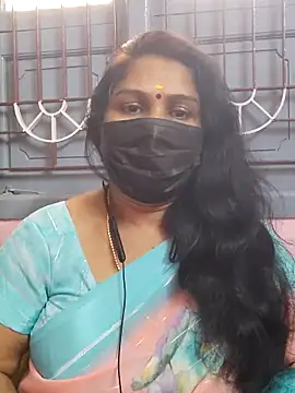 Snapshot of Tamil_Azhaghi25 chatting on November 2025 06:47:01 AM Tamil Azhaghi25 online show from November 2025 06:47:01 AM