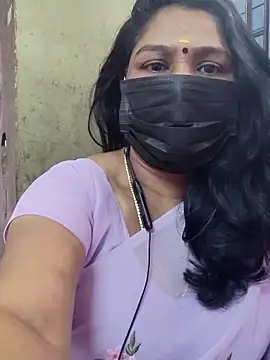 Snapshot of Tamil_Azhaghi25 chatting on November 2025 06:13:01 AM Tamil Azhaghi25 online show from November 2025 06:13:01 AM