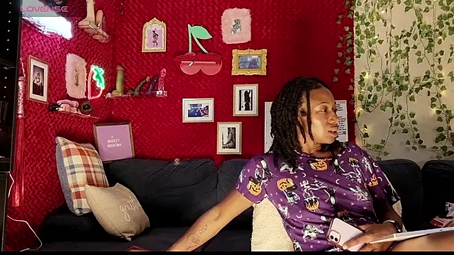 Snapshot of MarleyAquafina chatting on September 2025 02:13:02 AM MarleyAquafina online show from September 2025 02:13:02 AM