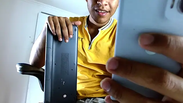 aston xvera online show from October 2025 03:30:01 AM