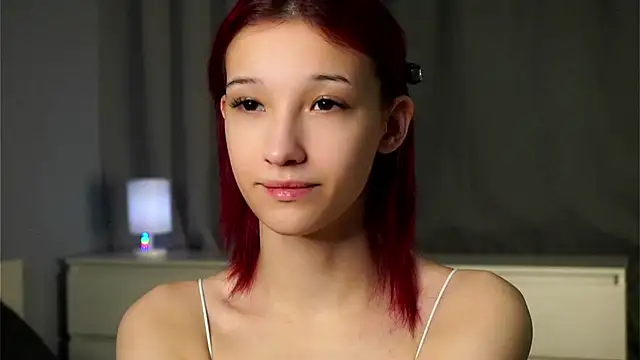 Snapshot of Likalense chatting on November 2025 11:21:02 AM Likalense online show from November 2025 11:21:02 AM