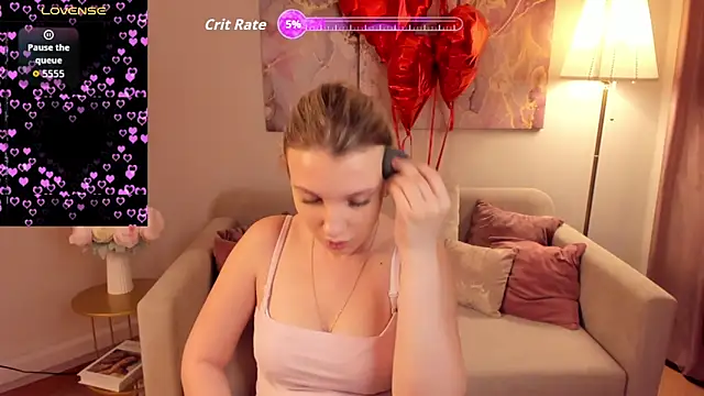 Snapshot of MilinaMorris chatting on February 2026 04:02:01 AM MilinaMorris online show from February 2026 04:02:01 AM