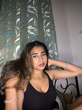 STRIP GLOW online show from March 2026 05:26:01 PM