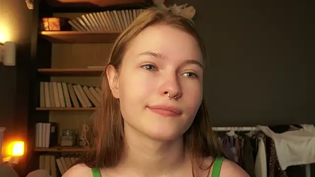 LynHillaire online show from February 2026 11:20:01 AM