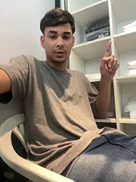 Snapshot of condenovin chatting on November 2025 05:11:01 PM condenovin online show from November 2025 05:11:01 PM