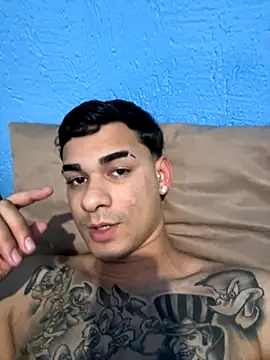 Snapshot of condenovin chatting on November 2025 04:40:01 AM condenovin online show from November 2025 04:40:01 AM