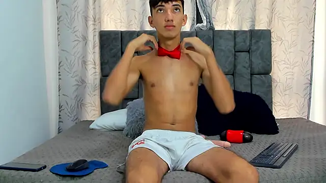 Snapshot of Maikol_Ortiz chatting on December 2025 01:41:02 PM Maikol Ortiz online show from December 2025 01:41:02 PM