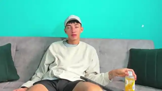 Snapshot of Maikol_Ortiz chatting on February 2026 01:07:02 PM Maikol Ortiz online show from February 2026 01:07:02 PM