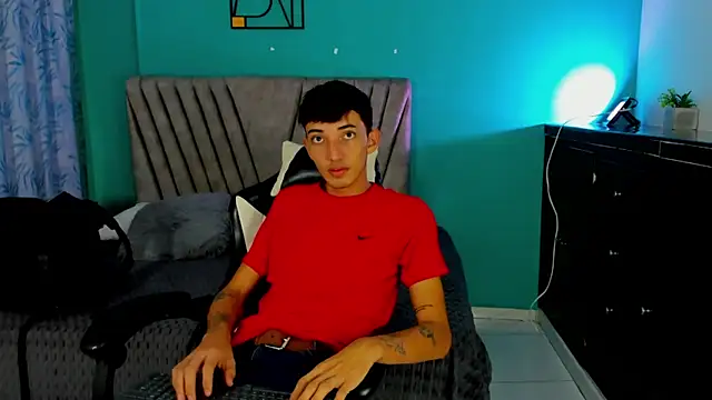 Snapshot of Maikol_Ortiz chatting on February 2026 01:22:01 PM Maikol Ortiz online show from February 2026 01:22:01 PM