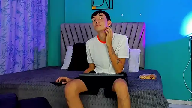 Snapshot of Maikol_Ortiz chatting on February 2026 01:12:02 PM Maikol Ortiz online show from February 2026 01:12:02 PM