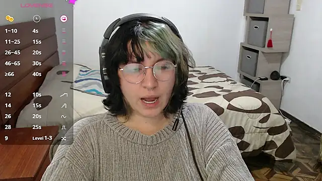 Froggyinthebox online show from June 2026 02:23:02 AM