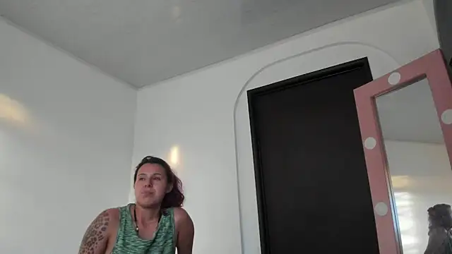 Liceth hottt09 online show from April 2026 10:36:02 PM