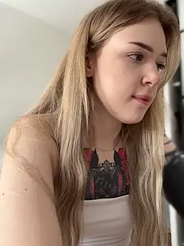 elliss  online show from September 2025 07:21:02 AM