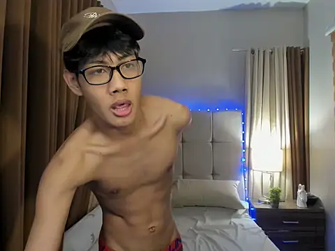 fucking hot2 online show from September 2025 09:33:01 AM