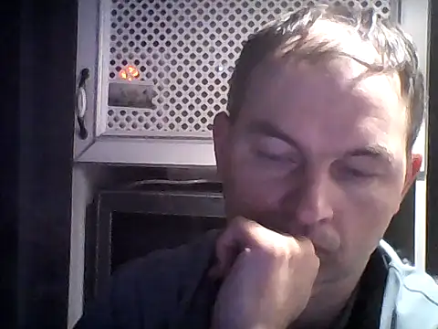 SummerArthur online show from October 2025 04:46:01 PM