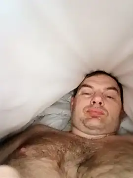 SummerArthur online show from April 2026 10:37:02 PM