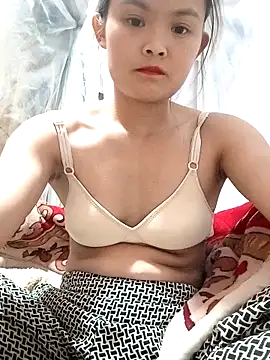 xinhxinhcute online show from September 2025 06:29:02 AM