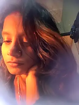 Snapshot of Hot_Mayra_ chatting on December 2025 06:48:01 PM Hot Mayra online show from December 2025 06:48:01 PM