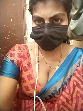 Snapshot of Nithiila chatting on January 2026 02:10:01 PM Nithiila online show from January 2026 02:10:01 PM