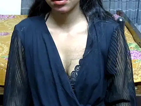 Snapshot of AlisaPari2007 chatting on September 2025 05:01:02 PM AlisaPari2007 online show from September 2025 05:01:02 PM