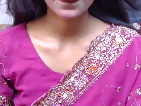 Snapshot of AlisaPari2007 chatting on September 2025 12:31:02 PM AlisaPari2007 online show from September 2025 12:31:02 PM