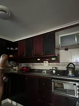 Snapshot of GiorgiaLuxee chatting on December 2025 12:10:02 PM GiorgiaLuxee online show from December 2025 12:10:02 PM