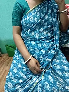 desi boudi87 online show from April 2026 01:01:01 PM