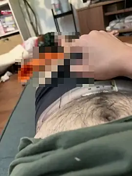 Snapshot of sukebegorilla chatting on October 2025 04:24:02 PM sukebegorilla online show from October 2025 04:24:02 PM