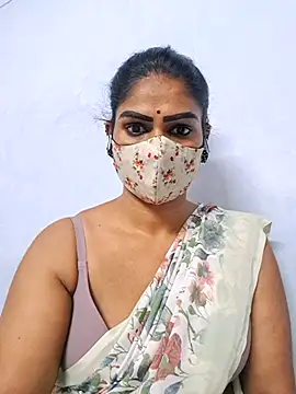 Snapshot of sherlin24 chatting on October 2025 05:33:01 PM sherlin24 online show from October 2025 05:33:01 PM