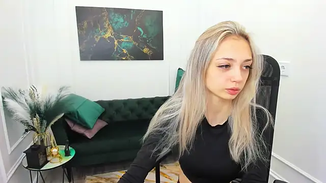 EmilyGraydis online show from February 2026 07:37:02 PM