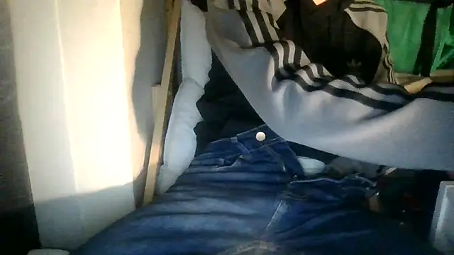 juju78jujuu online show from November 2025 08:00:01 PM