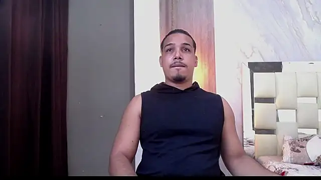 Snapshot of taylor_collins_ chatting on October 2025 05:32:01 PM taylor collins online show from October 2025 05:32:01 PM