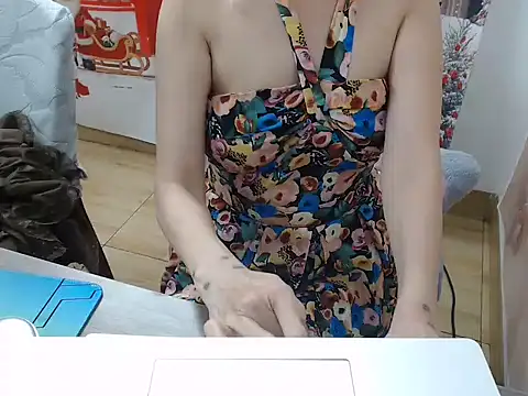 Snapshot of Funnygirl_9x chatting on December 2025 01:39:01 PM Funnygirl 9x online show from December 2025 01:39:01 PM