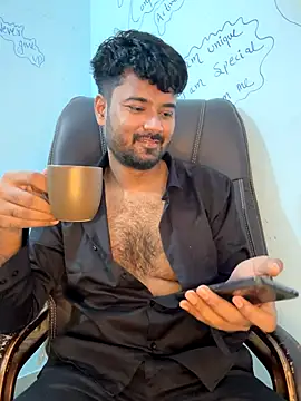 Snapshot of MeekBatgirl chatting on October 2025 07:28:02 AM MeekBatgirl online show from October 2025 07:28:02 AM