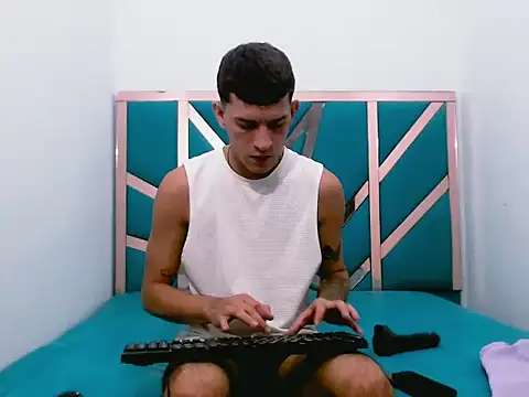 dilan abraham12 online show from September 2025 07:27:01 PM