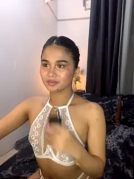 AngelHille online show from November 2025 06:07:02 PM