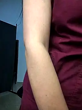 Madisson-04  online show from January 2026 01:35:01 PM