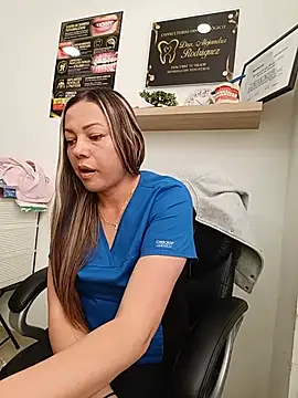 Madisson-04  online show from July 2026 07:38:01 PM