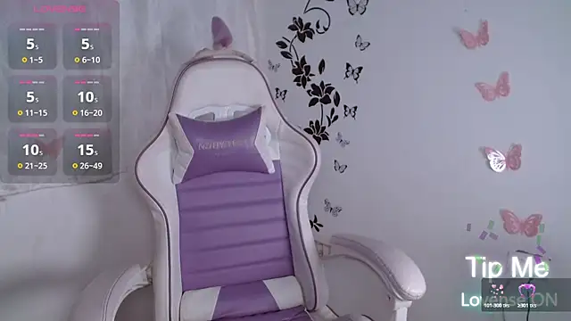 Violet-Flow online show from April 2026 05:39:01 PM