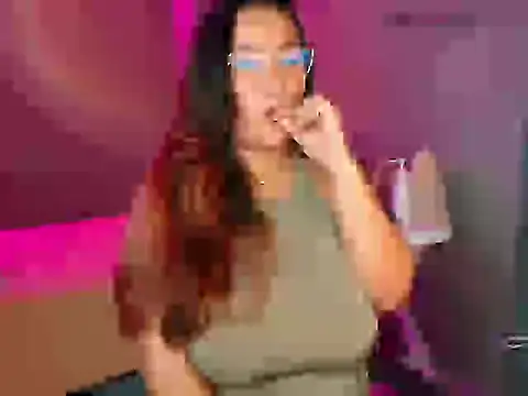 Snapshot of sophiejuicy_ chatting on October 2025 08:23:02 AM sophiejuicy  online show from October 2025 08:23:02 AM