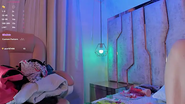 violet sm online show from September 2025 02:55:02 AM