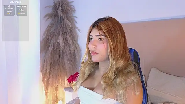 Snapshot of dahiana_marin chatting on November 2025 08:30:01 PM dahiana marin online show from November 2025 08:30:01 PM