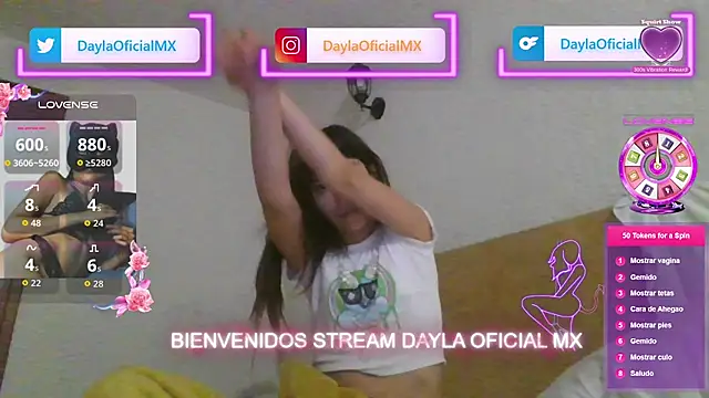 Snapshot of Clavelnegro chatting on November 2025 11:21:01 AM Clavelnegro online show from November 2025 11:21:01 AM