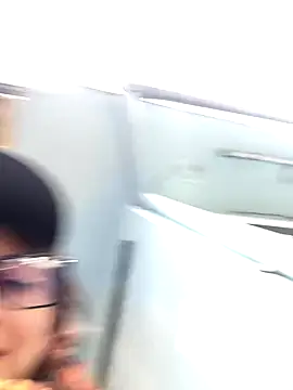 Snapshot of Clavelnegro chatting on December 2025 09:24:02 PM Clavelnegro online show from December 2025 09:24:02 PM