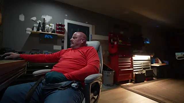 Snapshot of Soundfreak chatting on October 2025 03:17:01 AM Soundfreak online show from October 2025 03:17:01 AM